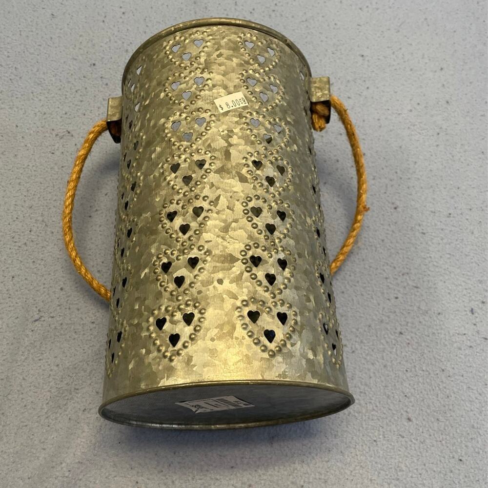 Decoration Metal Candle Holder!